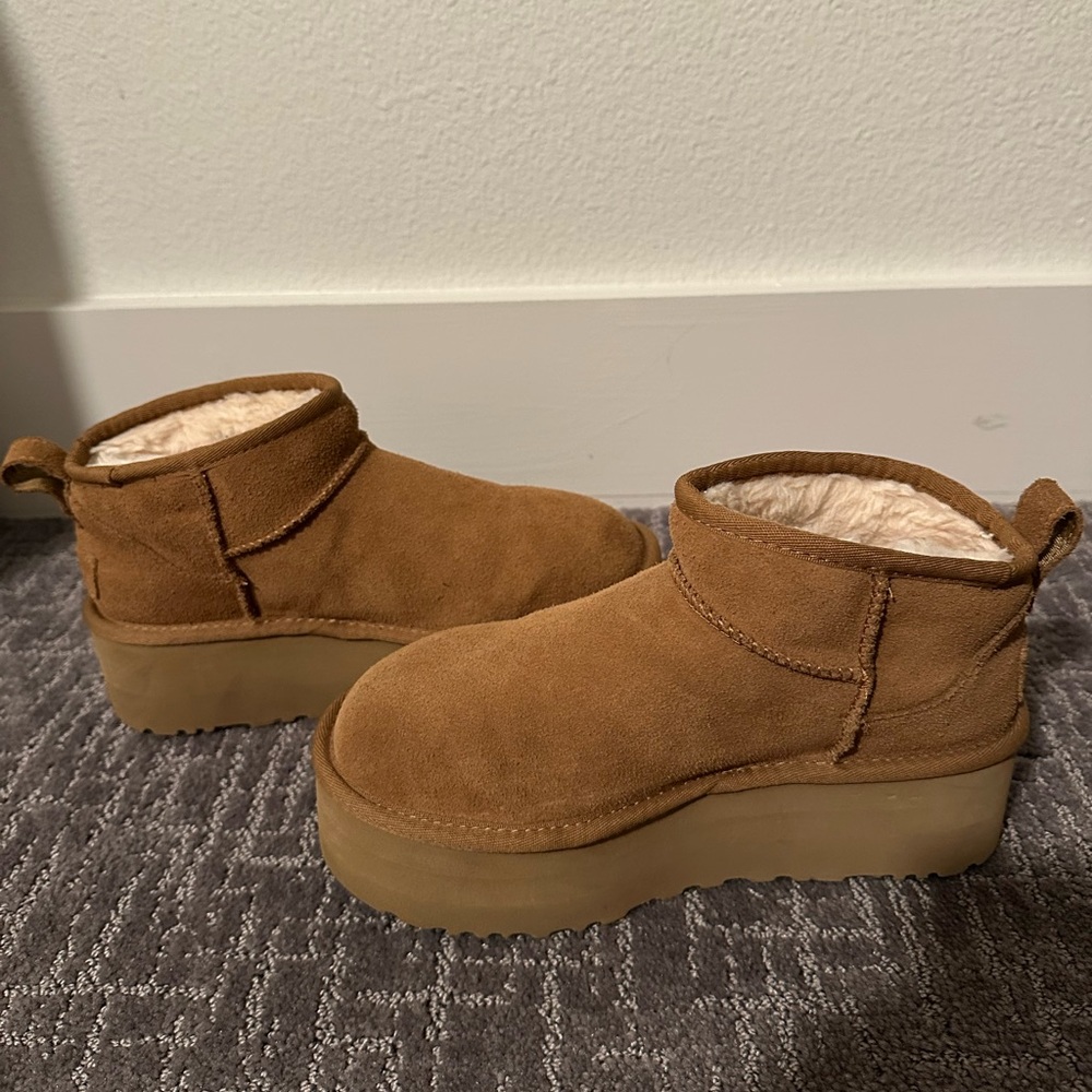 Classic Ultra Mini Platform, Size 6